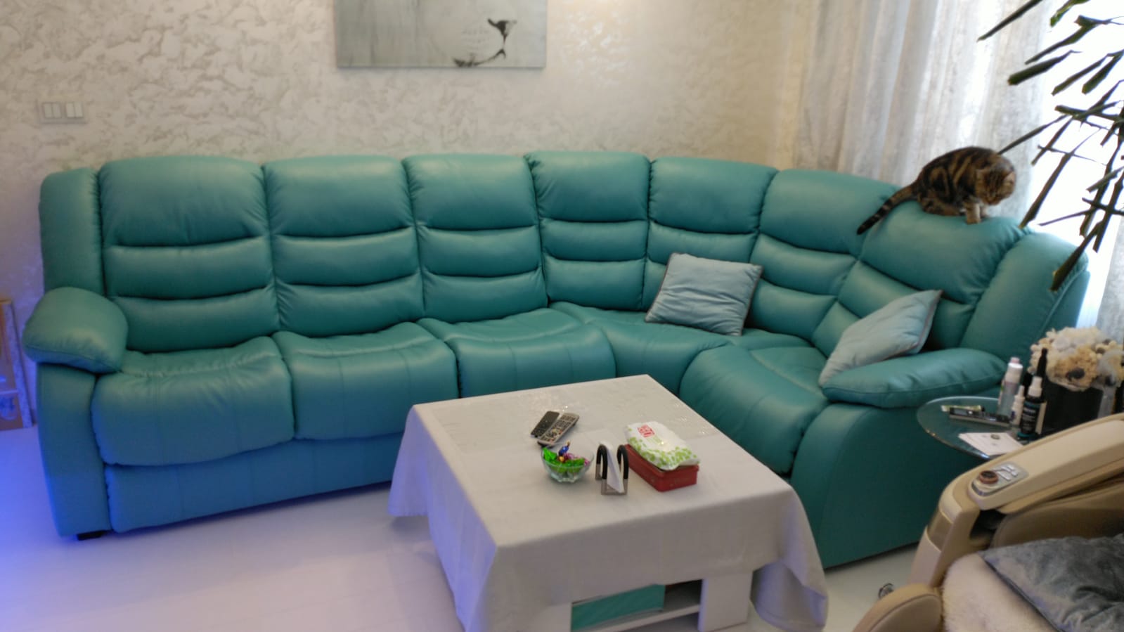 Перетяжка дивана на дому. Олекминск