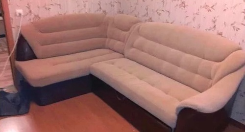 Перетяжка углового дивана. Олекминск